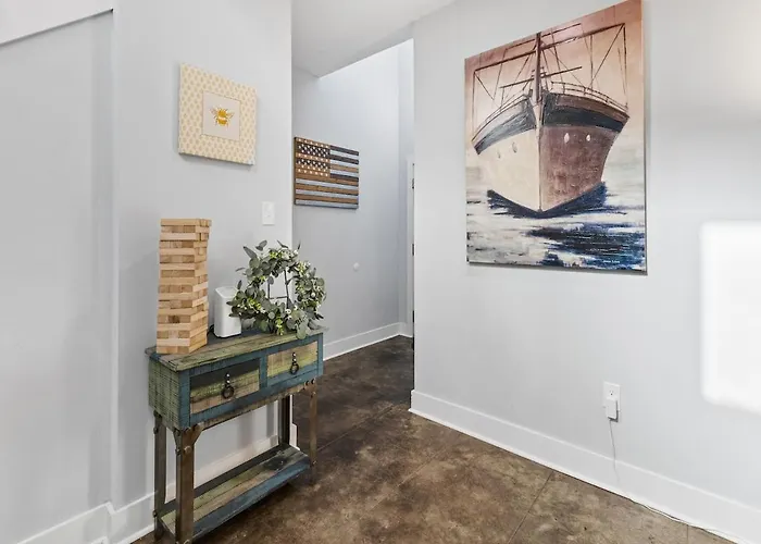 Cozy 3 Bedroom Townhome, Located With A Garage Lafayette